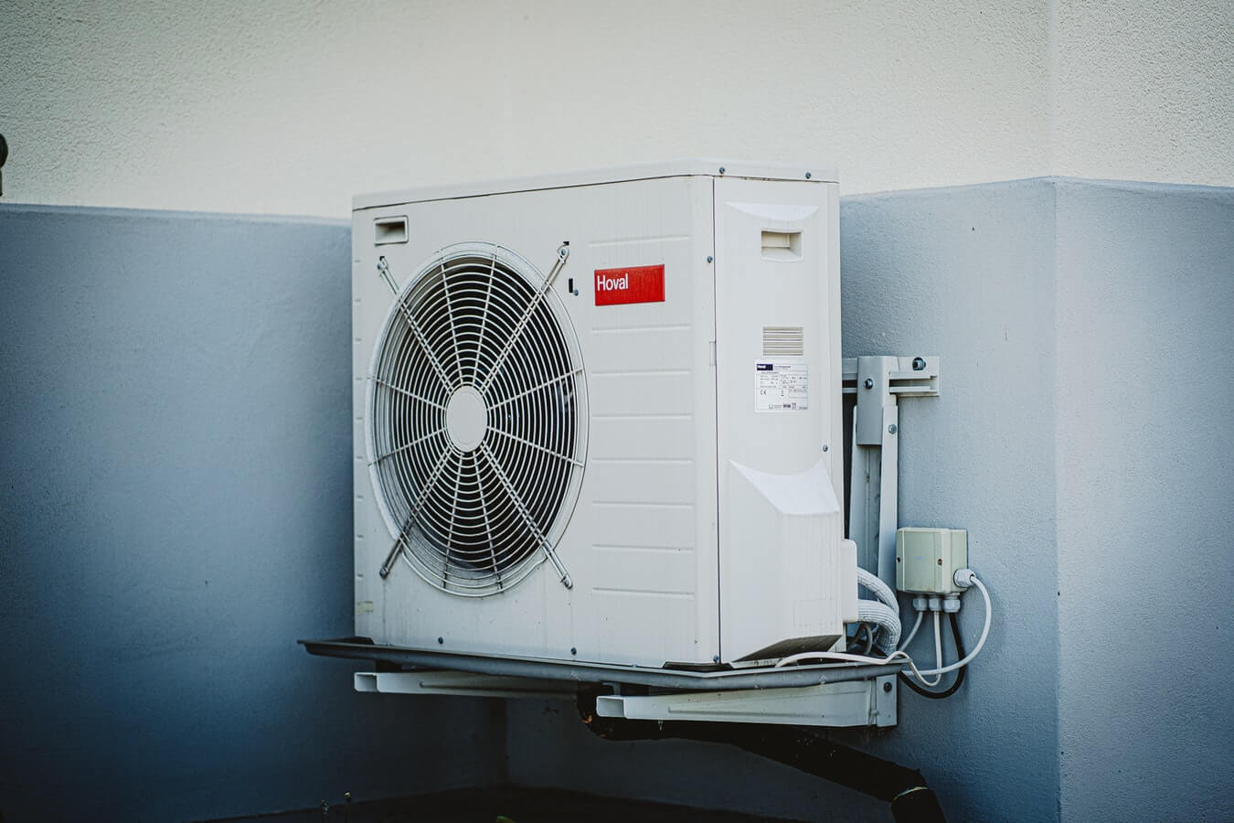 Air conditioner maintenance